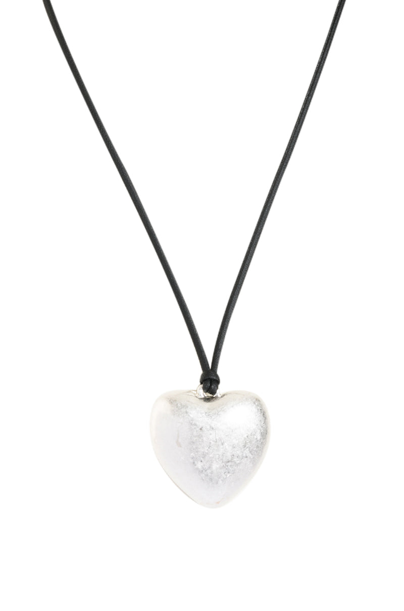 Back View I Am The Trend Necklace In Silver