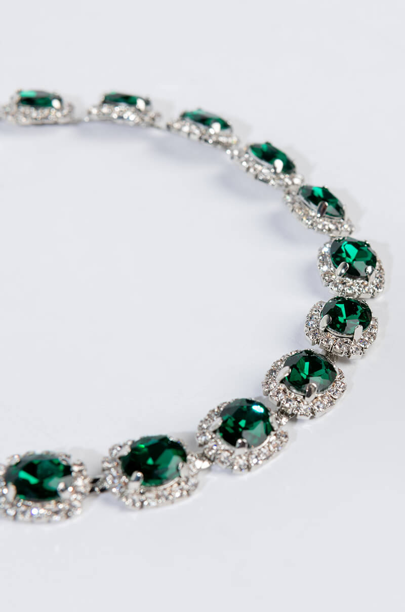 Detail View Im A Diva Choker