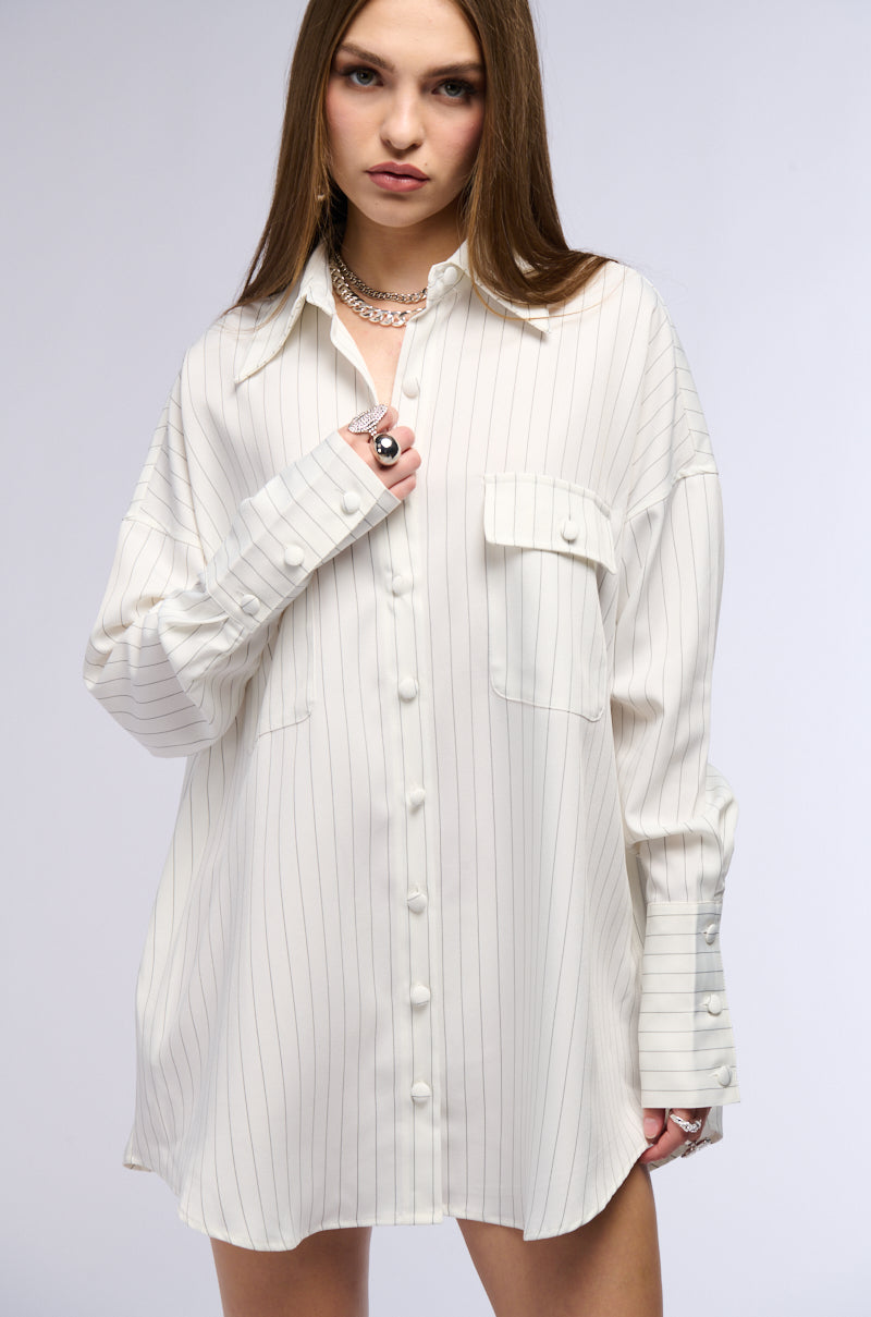 IT GIRL OVERSIZED SHIRT DRESS – AKIRA