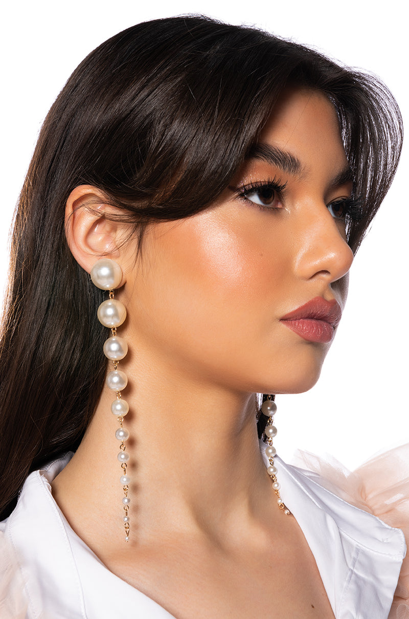 Front View Its A Lifestyle Pearl Earring 4