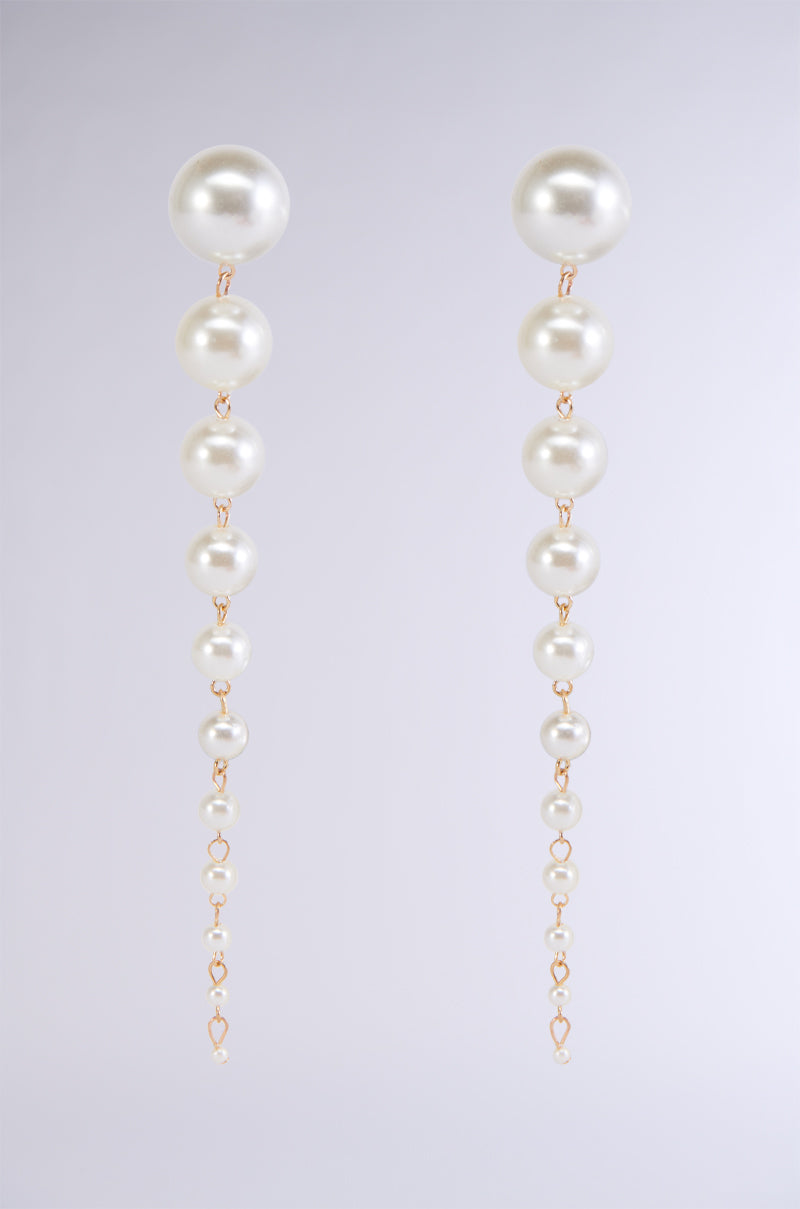 Side View Its A Lifestyle Pearl Earring 1