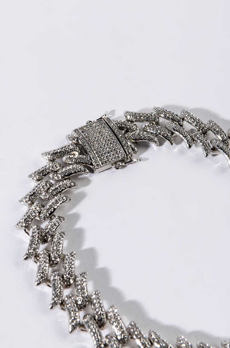 Back View Jagged Link Icy Choker