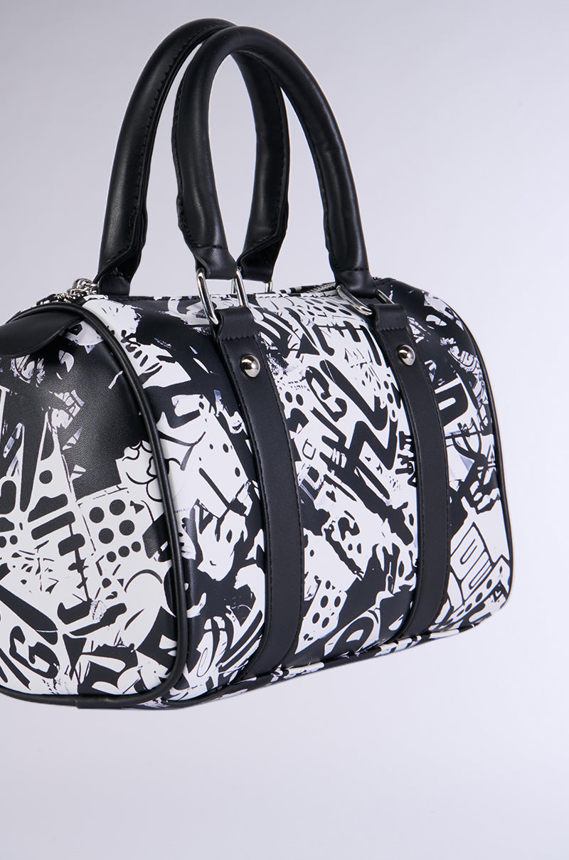 Detail View Jai Graffiti Purse