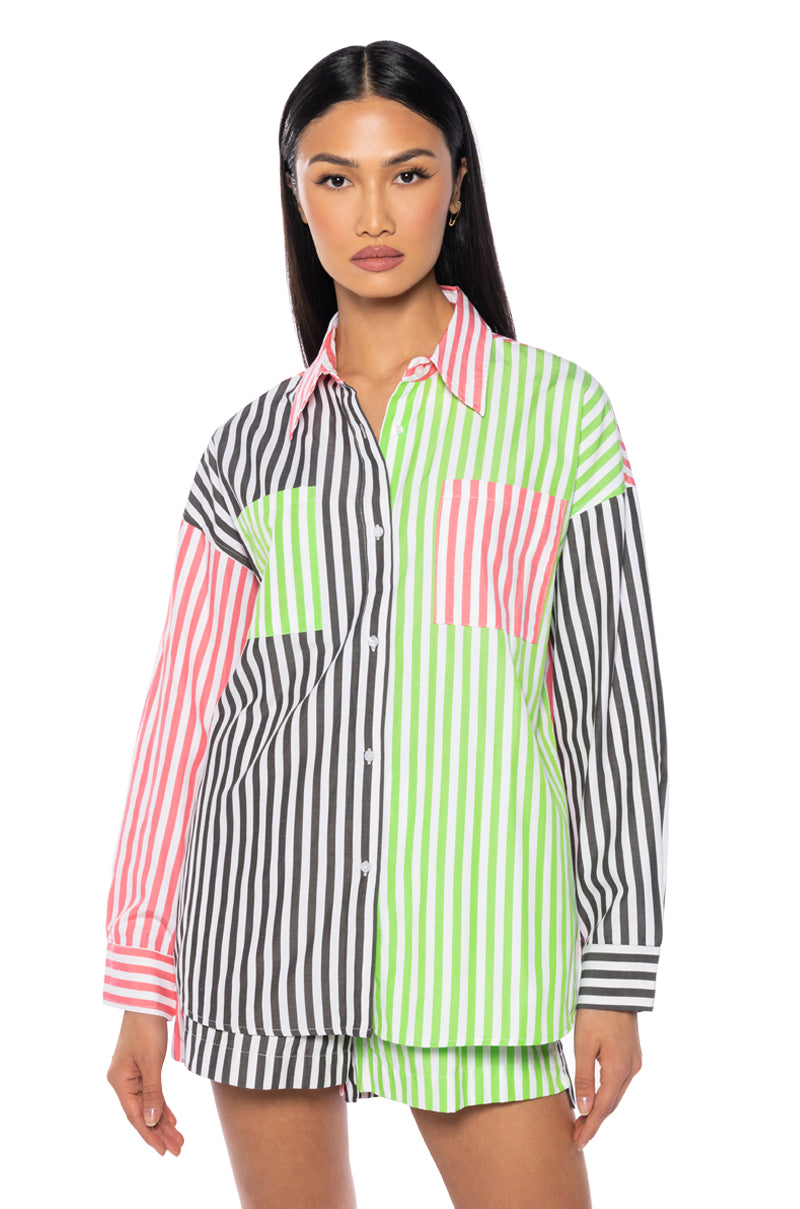 Side View Joslin Color Blocked Poplin Button Down Top view 2