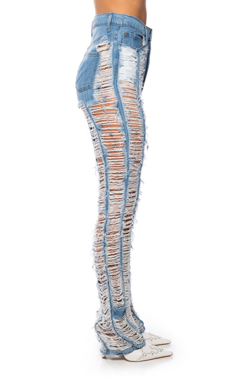 Extra View Keep It Together Fully Distressed Straight Jeans