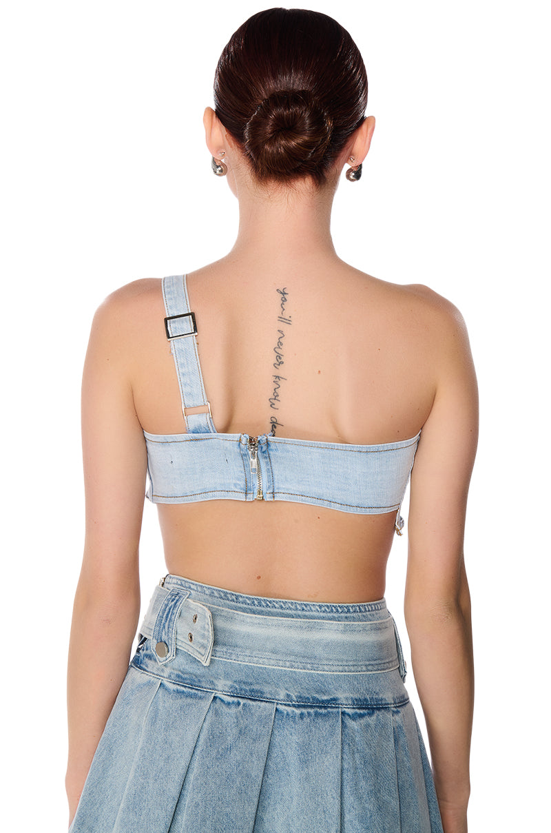 Extra View Kenly Buckle Detail Denim Crop Top