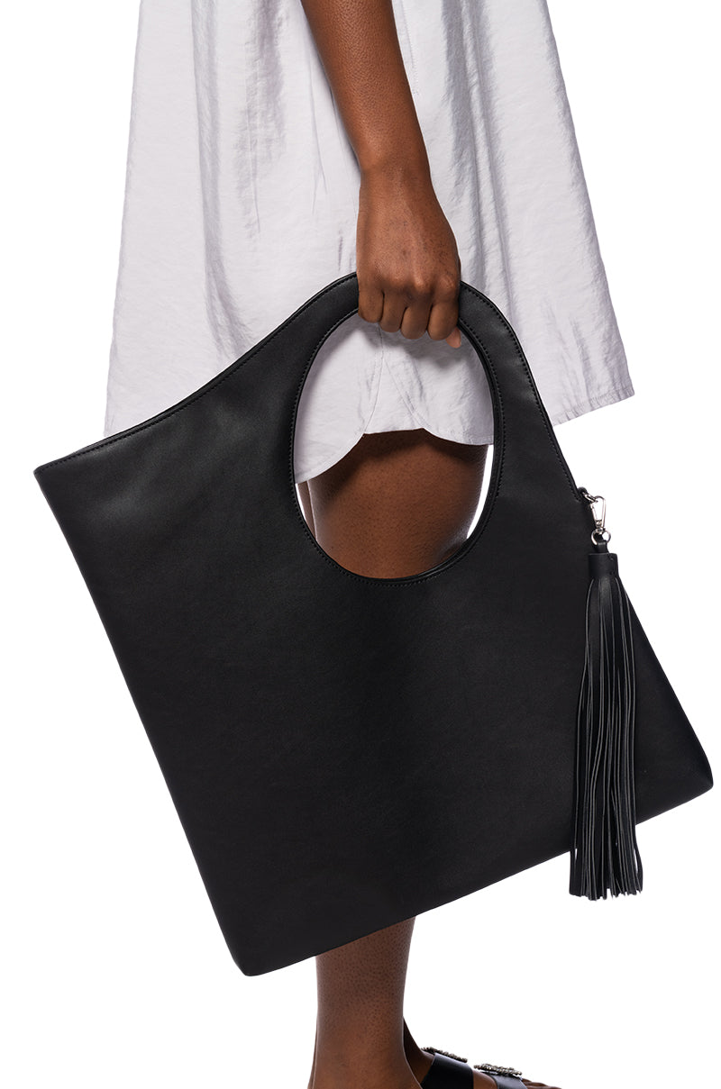 KISS IT BETTER FAUX LEATHER PURSE view 0