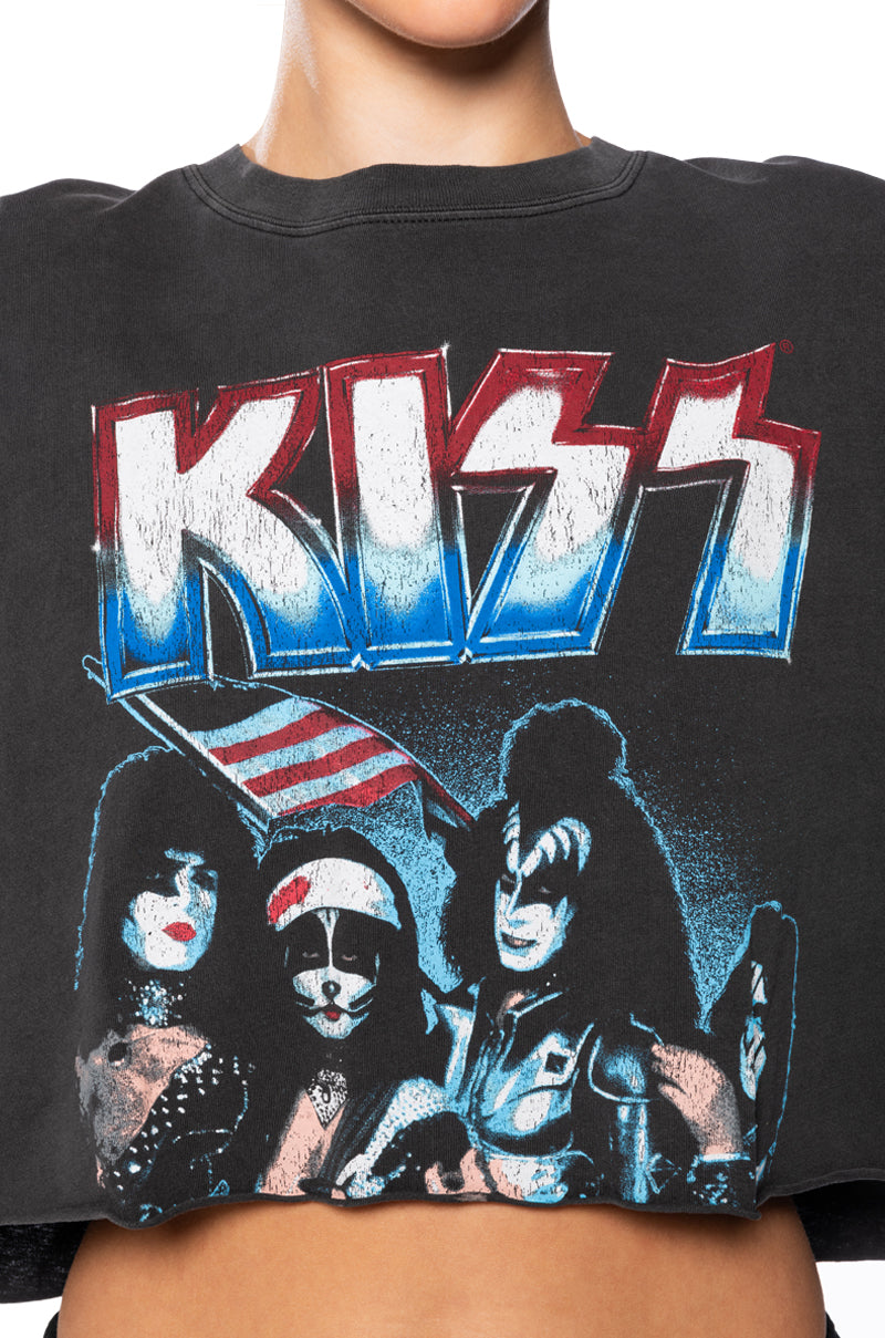 Extra View Kiss Studded Cropped Band T Shirt 6
