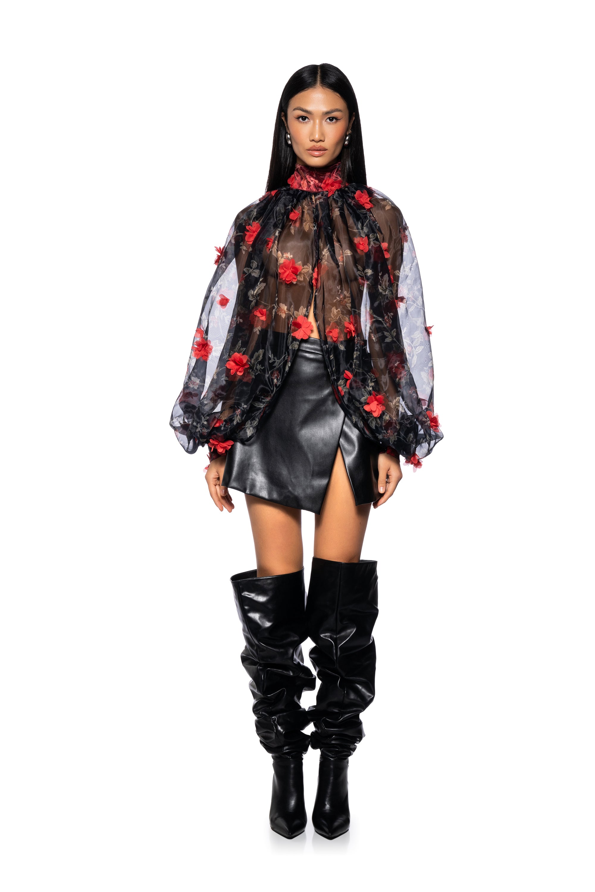 Extra View Lean On Me Long Sleeve Floral Blouse In Black Red