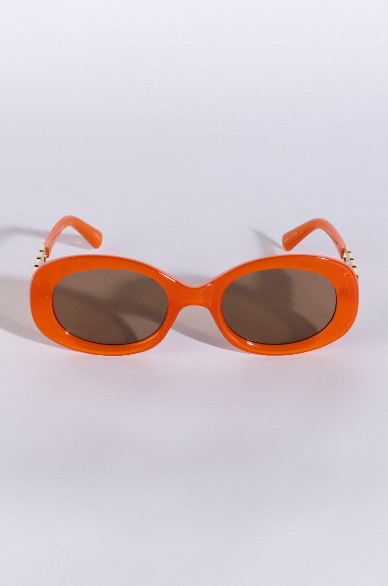 Back View Lets Link Sunnies