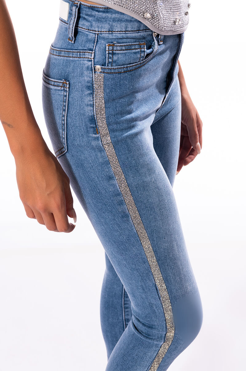 Extra View Life Like This Rhinestone Stripe Skinny Jeans