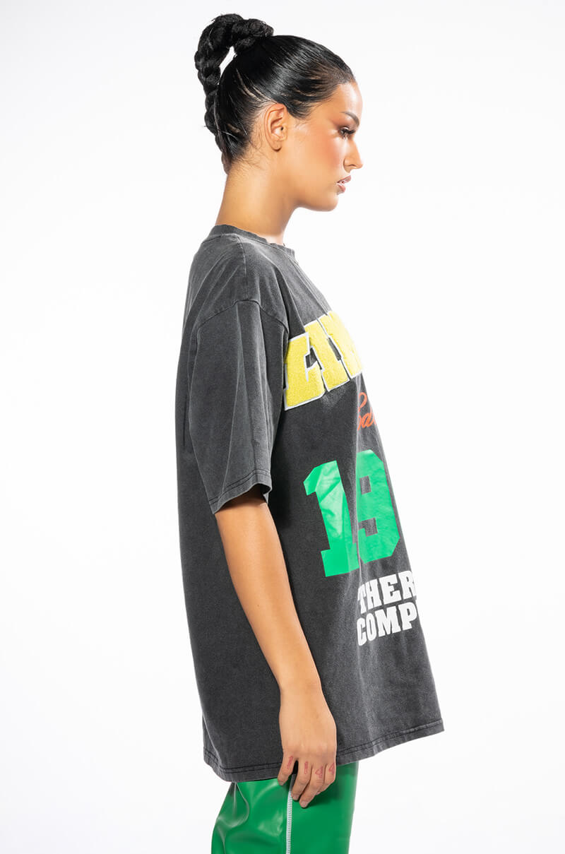 Full View Limited Edition Oversized Graphic Tshirt