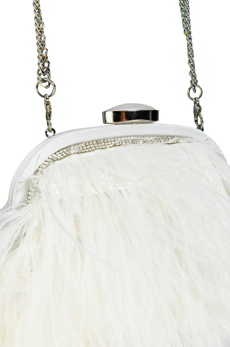 Extra View Lissandra Feather Clutch Bag In White