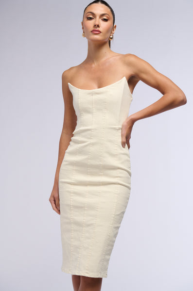LIZA DENIM MIDI DRESS IN WHITE – AKIRA