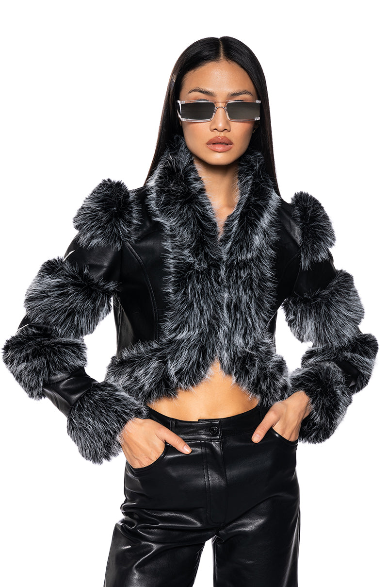 Round Shape Eco Fur Jacket — Black – La Garçonne