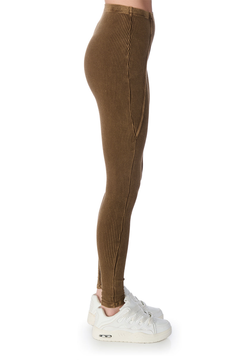 LUCY MINERAL WASH LEGGINGS – AKIRA