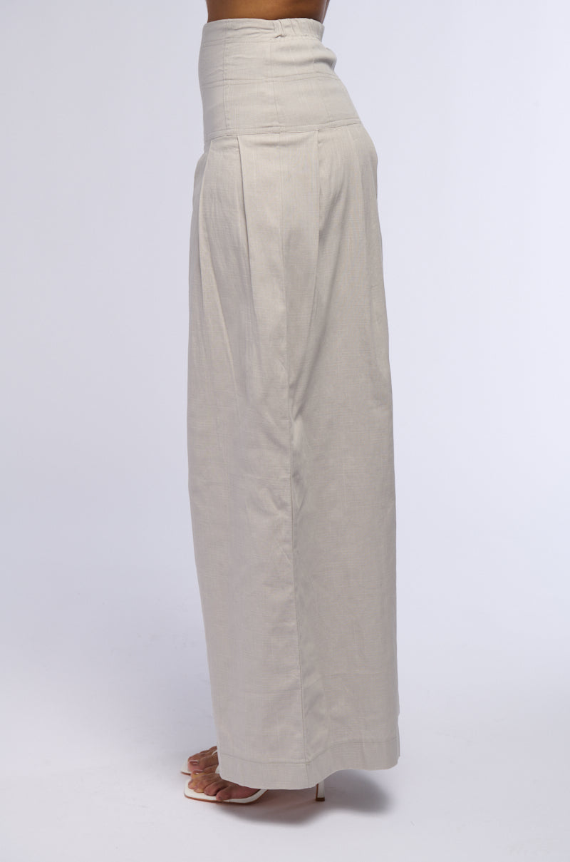 Detail View Luna High Waisted Wide Leg Linen Trouser 9