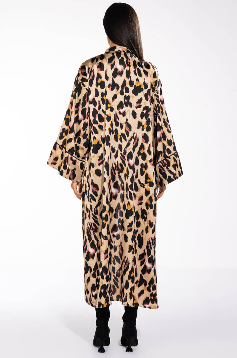 Detail View Luxe Af Animal Print Duster