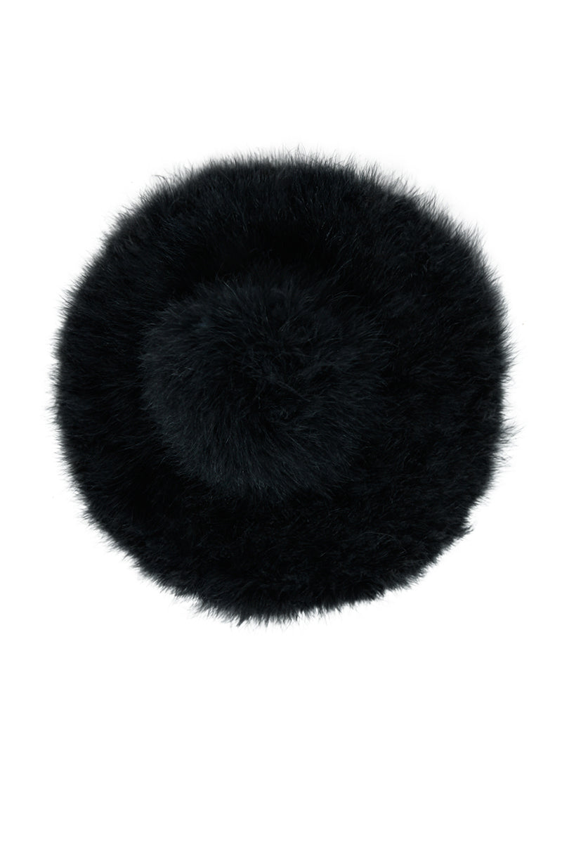 Side View Make It Fab Ostrich Feather Brim Hat In Black