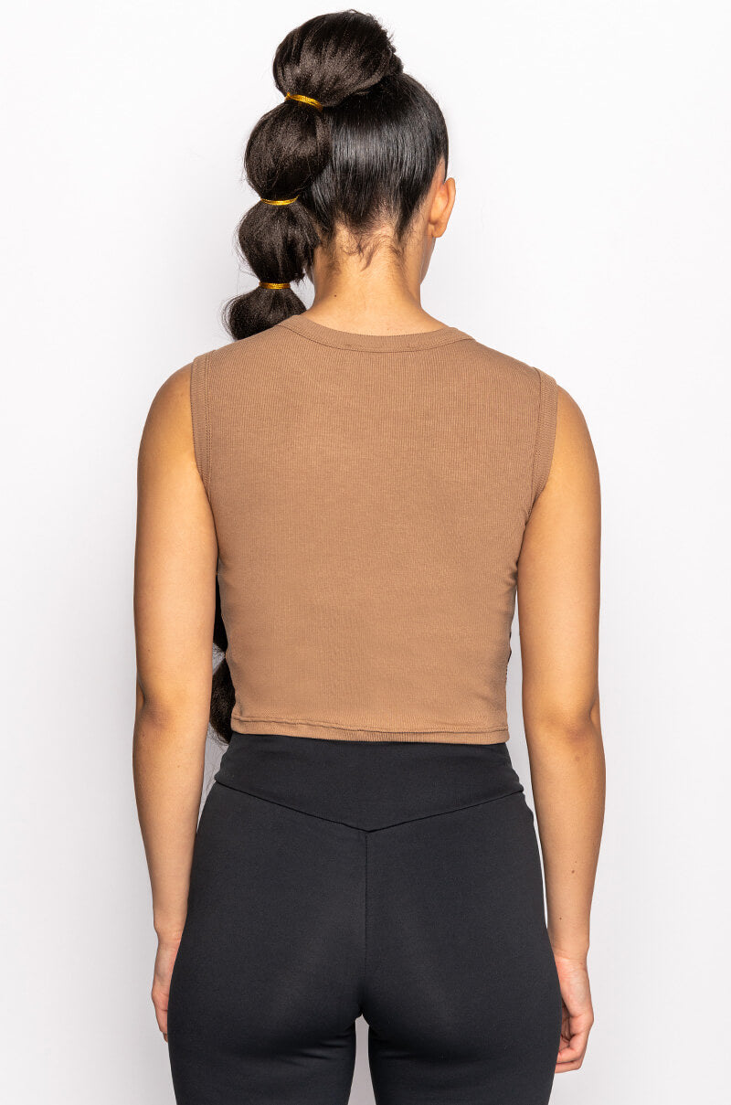 Extra View Many Moods Crew Neck Graphic Crop Tank
