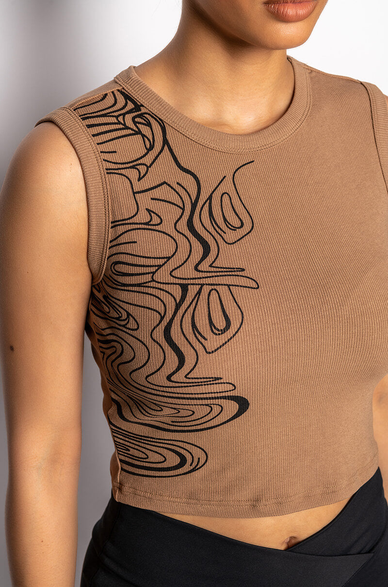 Extra View Many Moods Crew Neck Graphic Crop Tank