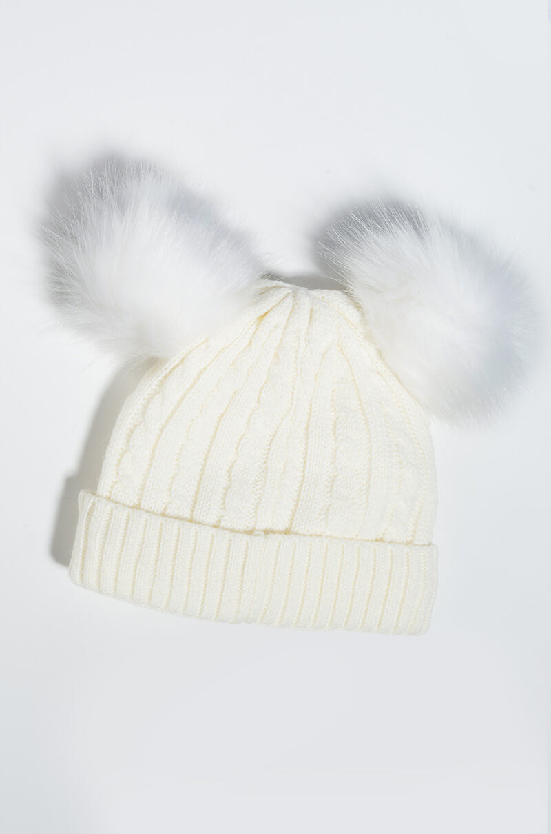 Side View Mickey Beanie in White White