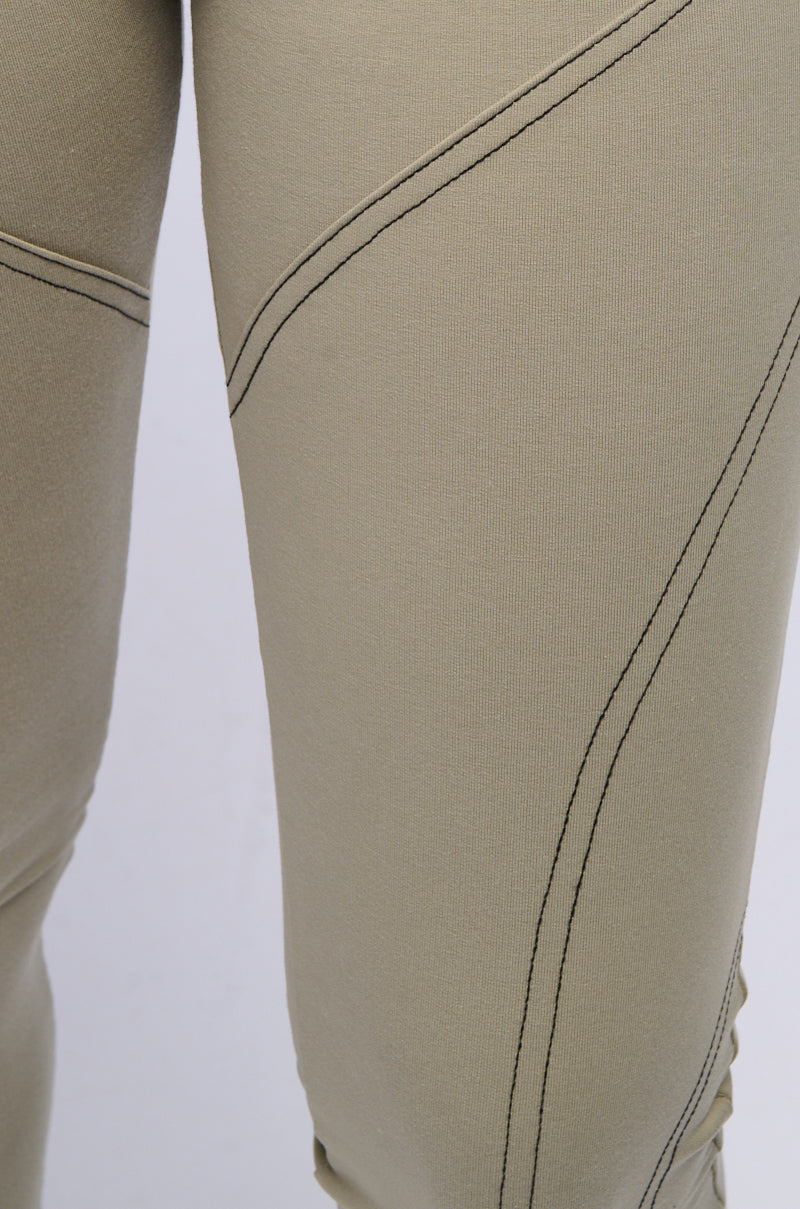 Extra View Model Off Duty High Waist Legging In Green