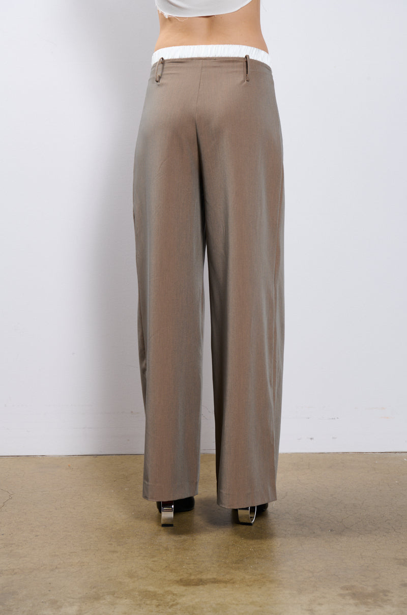 Back View Modern Life Trouser