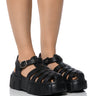 Front View Mumu Flatform Clog In Black