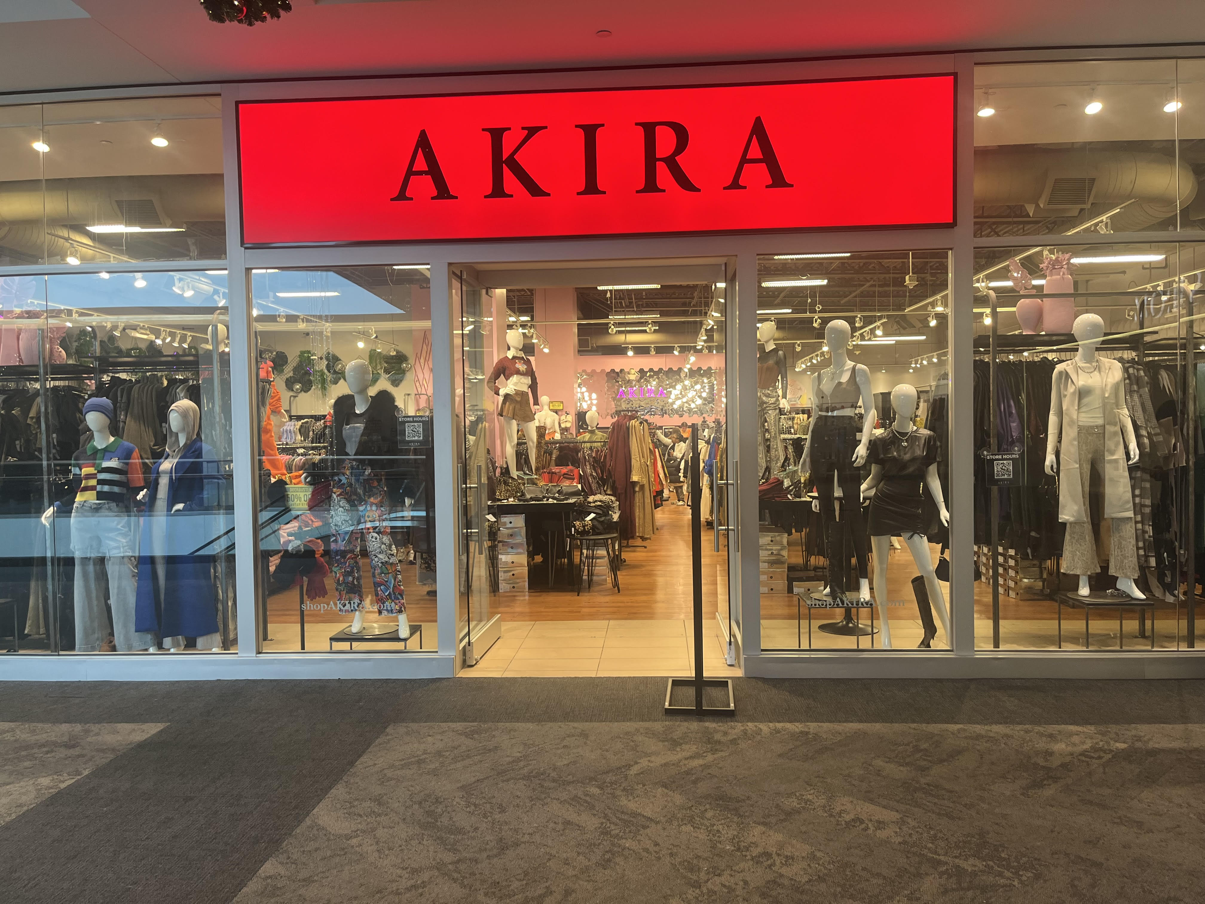 AKIRA Mayfair Mall Wauwatosa - Store & Personal Stylists AKIRA Mayfair Mall Wauwatosa - Store & Personal Stylists