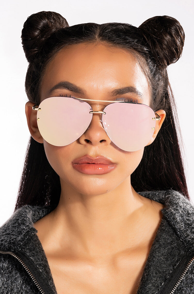 MYOB FLASH SUNNIES view 0