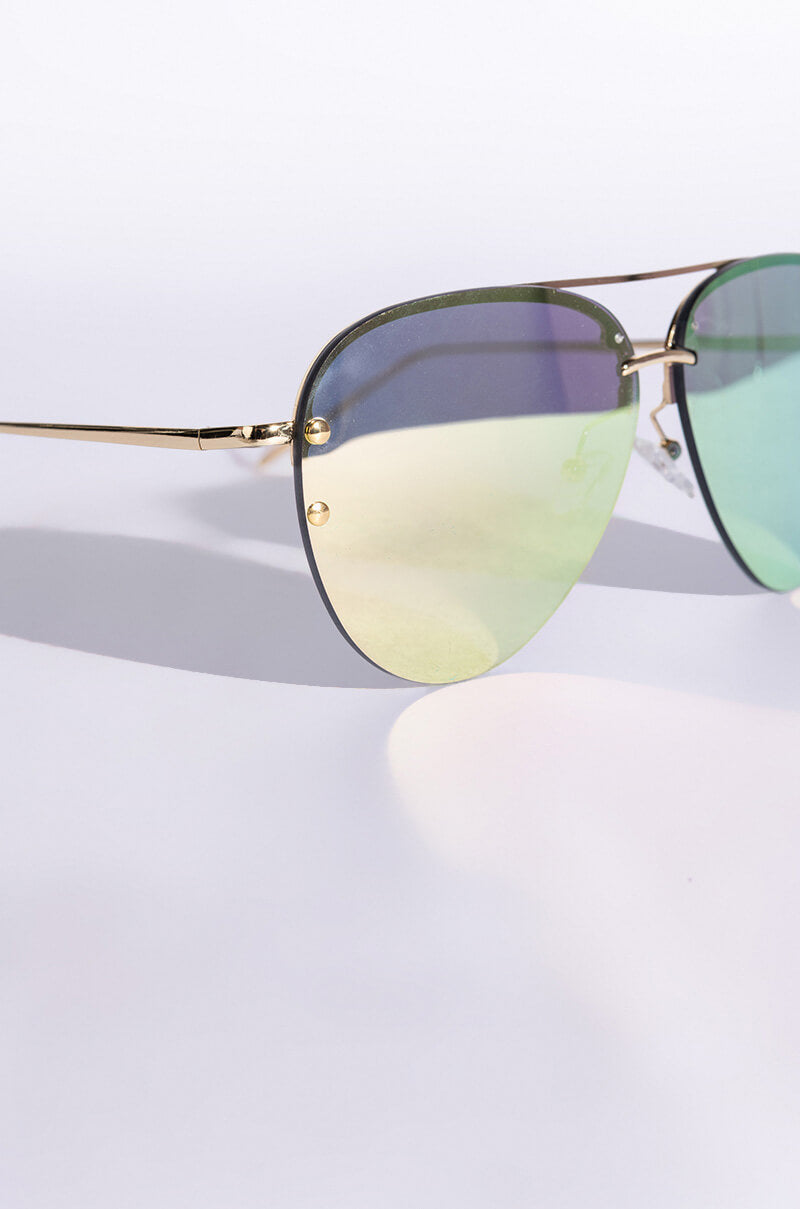 Full View Myob Flash Sunnies