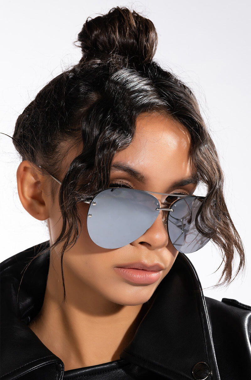 Side View Myob Flash Sunnies