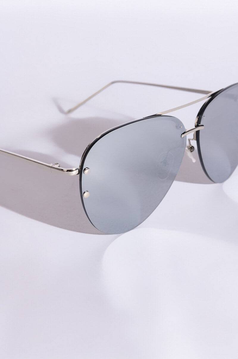 Full View Myob Flash Sunnies