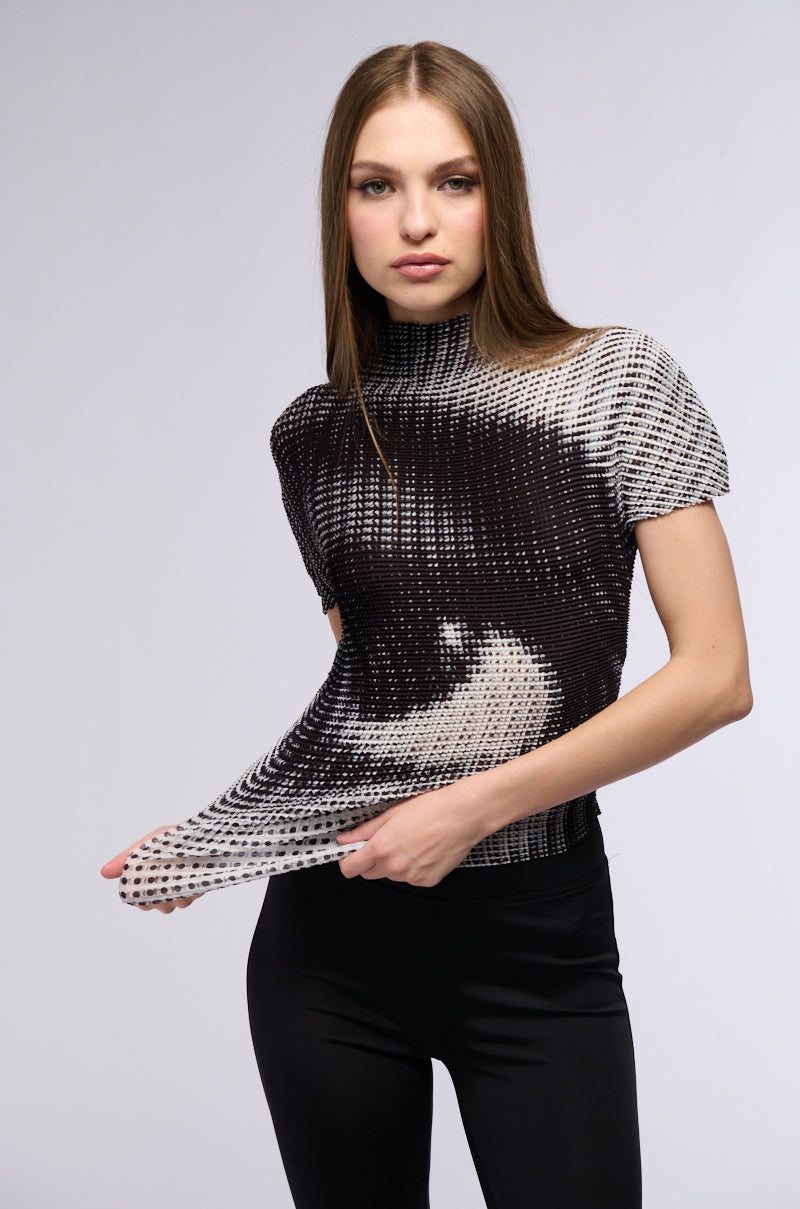 Side View Never Distracted Textured Short Sleeve Mock Neck Tee