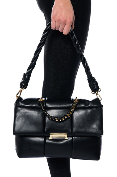 nia-black-