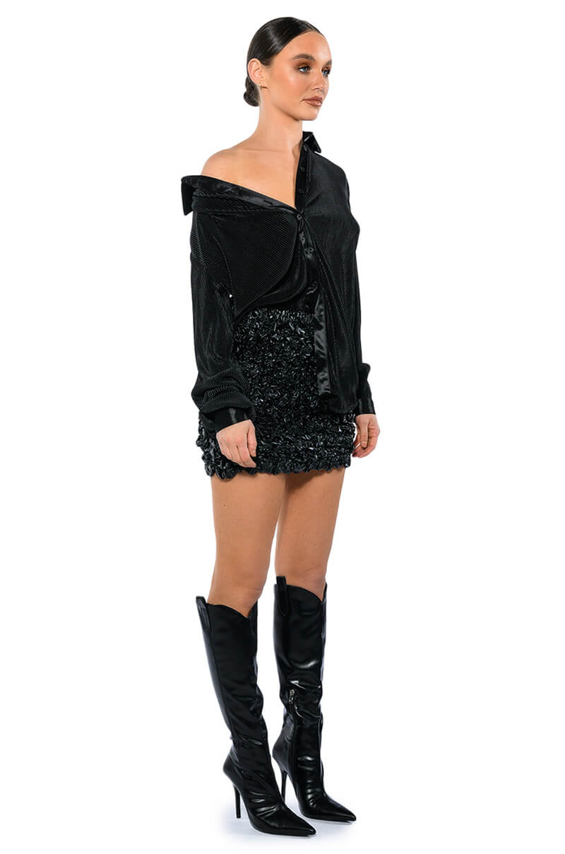 Detail View Night Out Plisse Button Down Top