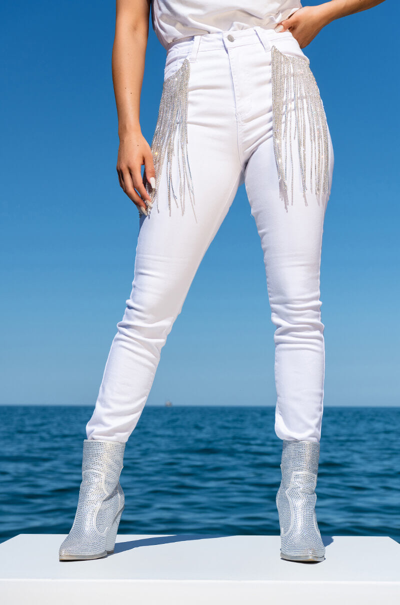 NOTHIN BETTER RHINESTONE POCKET SKINNY JEANS view 0