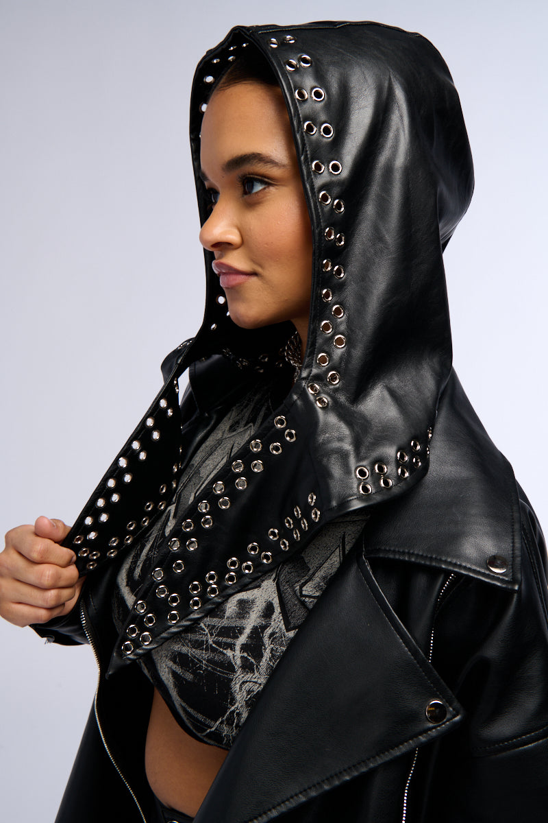Side View Oh So Chic Pu Head Scarf