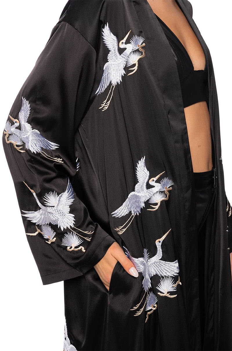 Extra View Okinawa Embroidered Satin Duster