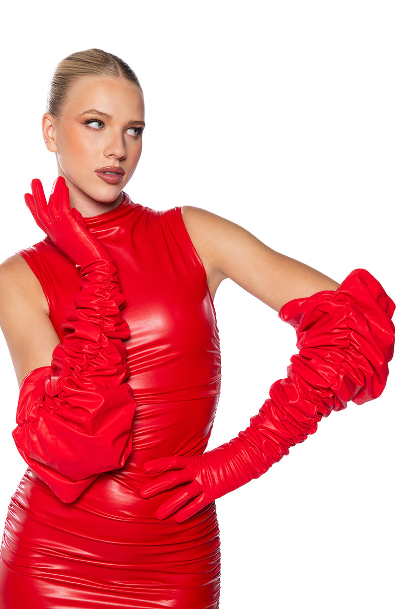 Detail View On My Mind Oversized Slouch Glove