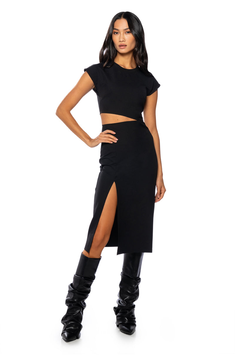 Side View Only One Cut Out Tshirt Midi Dress