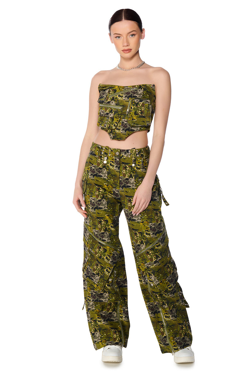 Side View Out Of Sight Camo Corset 1
