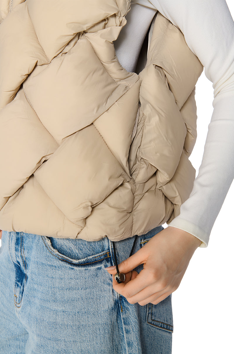 Extra View Paddington Weave Puffer Vest In Tan 8