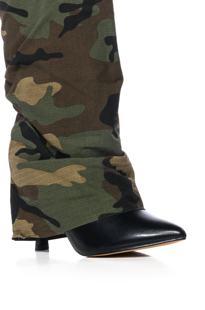 Full View Parallel Camo Fold Over Stiletto Boot 4