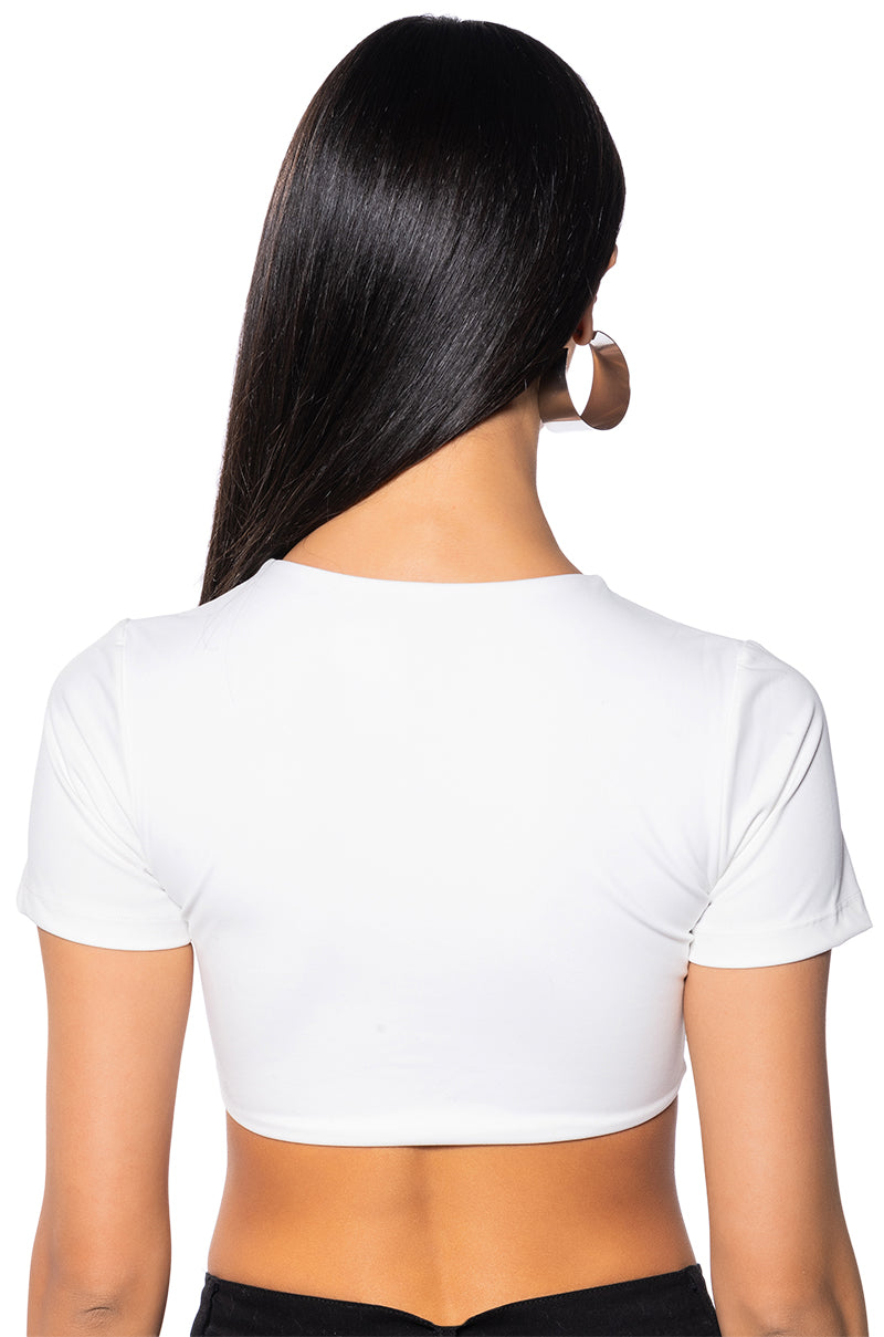 Detail View Paxton Yoga Short Sleeve Cropped Shirt 3