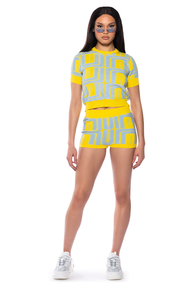 Side View Penelope Yellow Short Sleeve Top