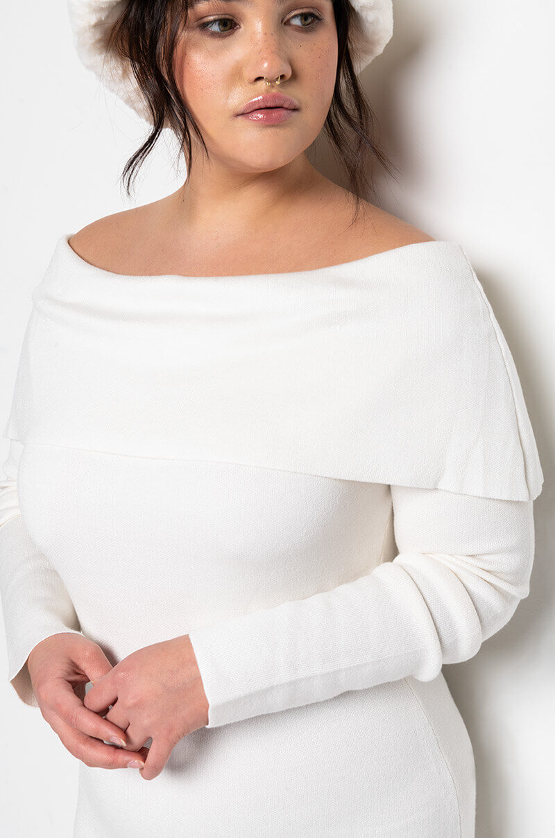 PLUS COZY AF OFF THE SHOULDER MIDI SWEATER DRESS IVORY AKIRA PLUS COZY AF OFF THE SHOULDER MIDI SWEATER DRESS IVORY AKIRA