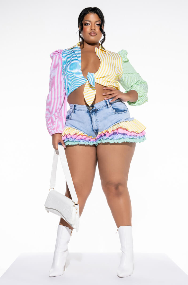 Back View Plus On Your Radar Colorblock Trim Denim Short view 3
