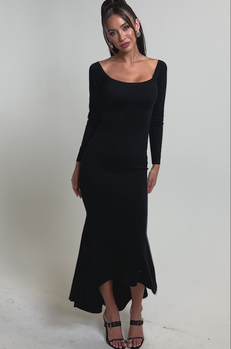 A video of a woman in the KALLIE OFF SHOULDER LONG SLEEVE SWEATER MAXI DRESS.